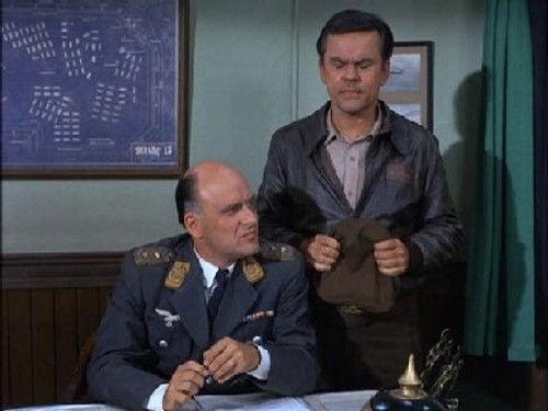 Hogan's Heroes Season 4 Episode 8 - Color the Luftwaffe Red