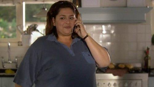 Gooische Vrouwen Season 1 Episode 4 - Een kat en muis spel