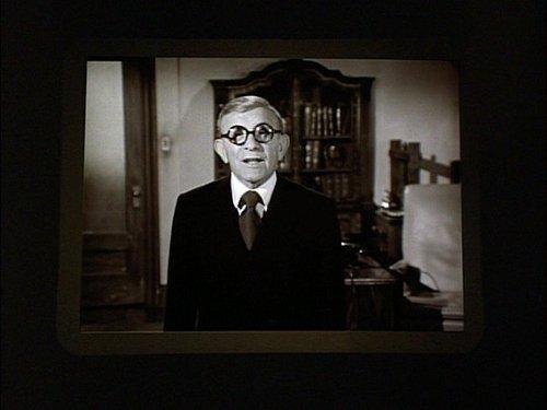 Ellery Queen Season 1 Episode 9 - The Adventure of Veronica's Veils