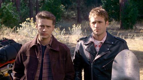 Beverly Hills, 90210 Season 5 Episode 17 - Sweating It Out