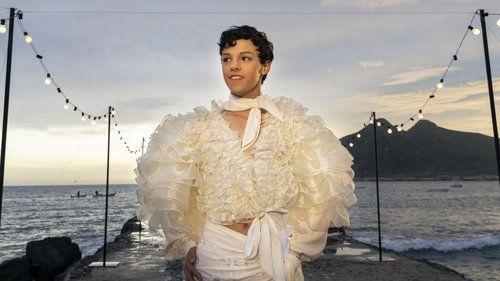 Veneno Season 1 Episode 2 - A Trip Back in Time