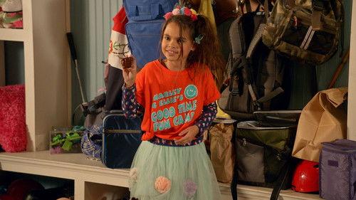 Stuck in the Middle Season 3 Episode 4 - Stuck in Camp Chaos