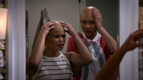 Alexa & Katie Season 1 Episode 2 - Wigs