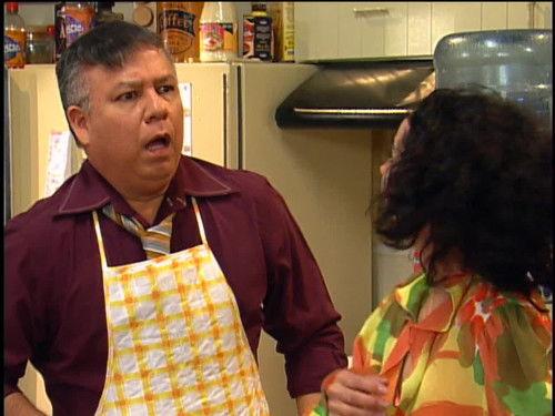 Vecinos Season 1 Episode 26 - Mercado sobre rueda