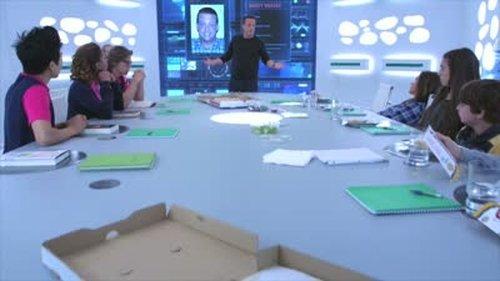 The Neighbors Season 2 Episode 1 - Family Conference