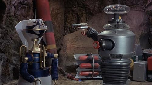 Lost in Space Season 3 Episode 11 - Deadliest of the Species
