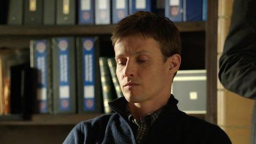 Blue Bloods Season 2 Episode 9 - Moonlighting