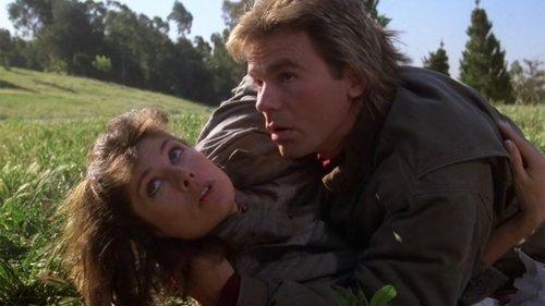 MacGyver Season 2 Episode 22 - For Love or Money