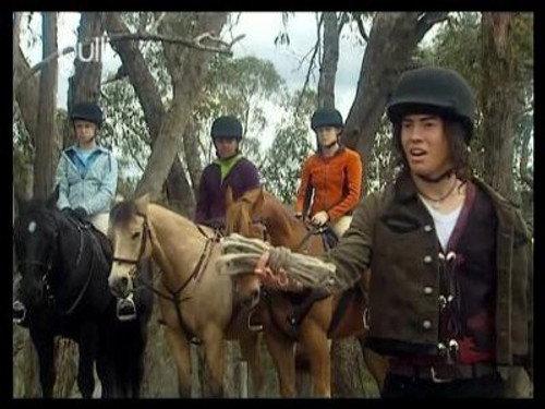 The Saddle Club Season 2 Episode 9 - The Home Straight