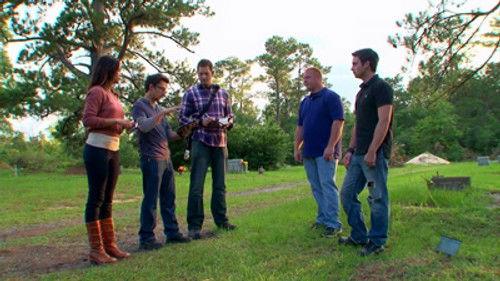 Fact or Faked: Paranormal Files Season 2 Episode 21 - Graveyard Lightning / Truck Stop Terror