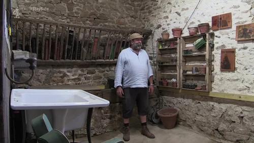 Escape to the Chateau: Make Do & Mend Season 1 Episode 3 - Episode 3