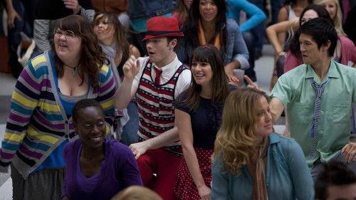 Glee Season 2 Episode 18 - Born This Way