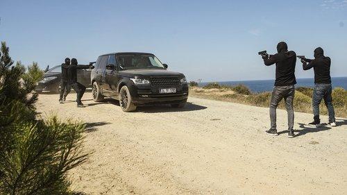 Yeni Hayat Season 1 Episode 3 - Episode 3