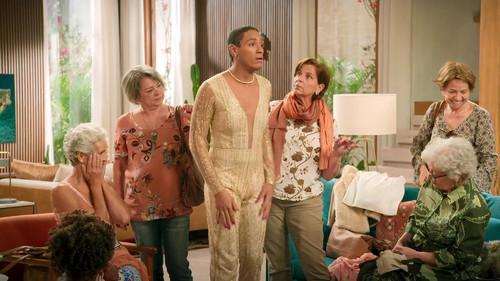 Smother-in-Law Season 1 Episode 5 - Bad Luck Bazaar