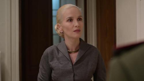 Santa Evita Season 1 Episode 1 - That Woman