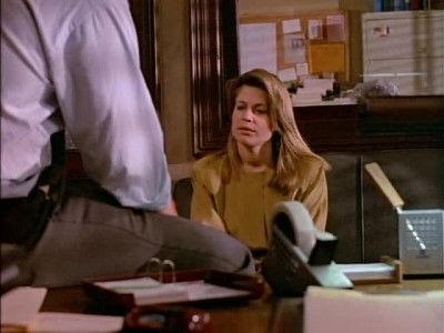 Beauty and the Beast Season 2 Episode 15 - The Watcher