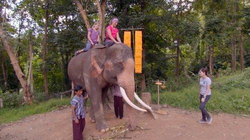 The Amazing Race Season 30 Episode 10 - The First Rule of the Amazing Race Club (2)