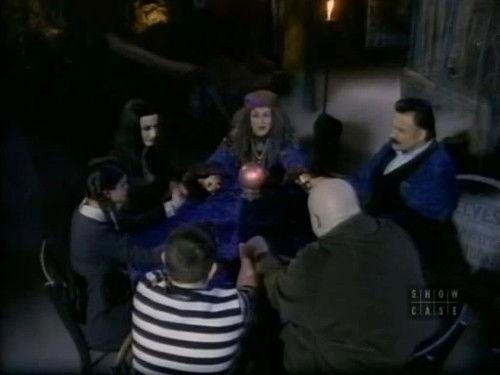 The New Addams Family Season 2 Episode 4 - Granny, the Happy Medium