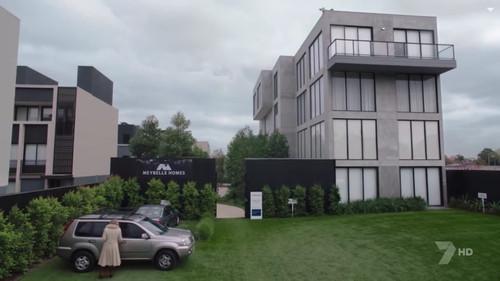 Secret Bridesmaids' Business Season 1 Episode 2 - Episode 2