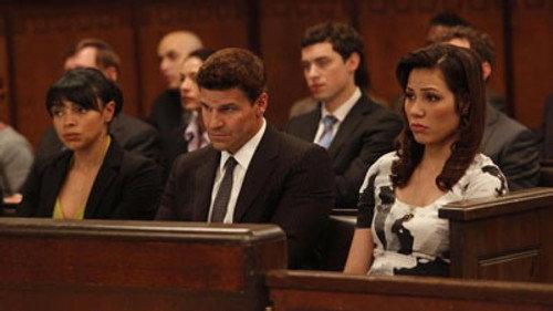 Bones Season 5 Episode 21 - The Boy with the Answer