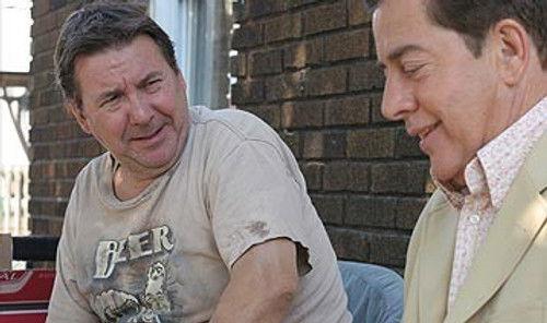 Les Bougon, c'est aussi ça la vie ! Season 3 Episode 9 - Le poussin ou la poule