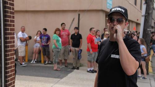 Comic Book Men Season 2 Episode 7 - Tough Sh*t