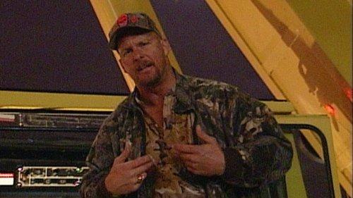 WWE SmackDown Season 2 Episode 17 - SmackDown - Apr. 27, 2000