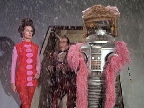 Lost in Space Season 3 Episode 21 - Space Beauty