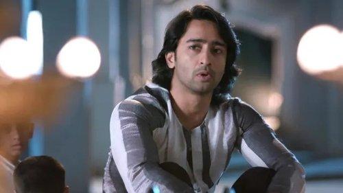 Yeh Rishtey Hain Pyaar Ke Season 1 Episode 5 - Abeer Bumps into Mishti