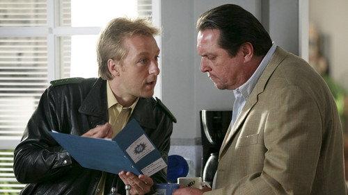 Die Rosenheim-Cops Season 8 Episode 11 - Rendezvous mit Todesfolge