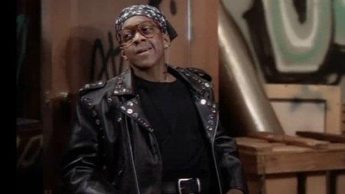 Family Matters Season 3 Episode 9 - Born to be Mild