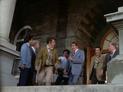 Hawaii Five-O Season 6 Episode 22 - Mother's Deadly Helper