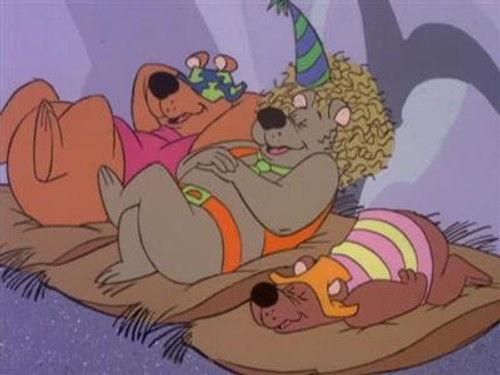 Help!... It's the Hair Bear Bunch! Season 1 Episode 1 - Keep Your Keeper