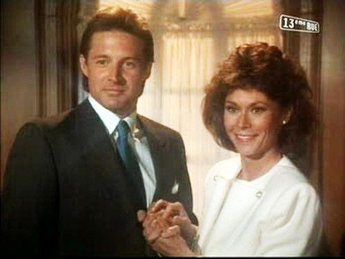 Scarecrow and Mrs. King Season 4 Episode 16 - Do You Take This Spy?