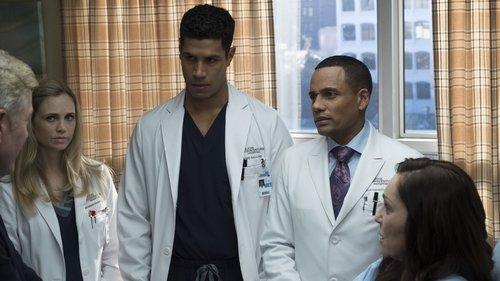 The Good Doctor Season 1 Episode 16 - Pain