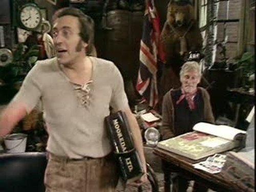 Steptoe and Son Season 7 Episode 6 - Divided We Stand