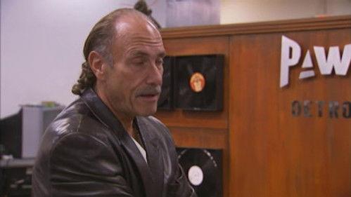 Hardcore Pawn Season 6 Episode 8 - Les Spending Spree