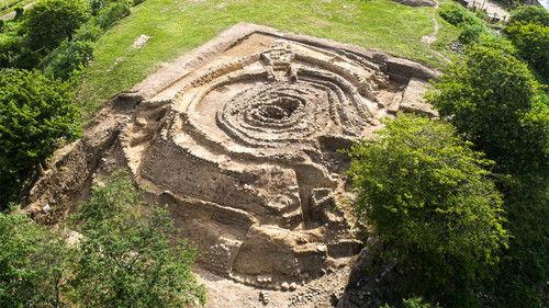 NOVA Season 50 Episode 3 - Ancient Builders of the Amazon