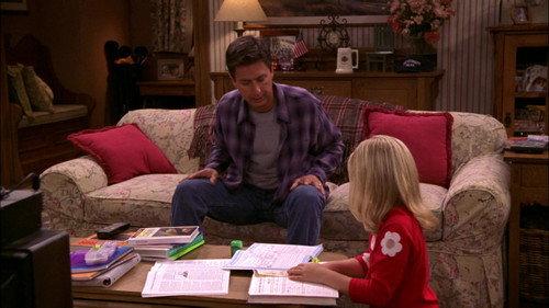 Everybody Loves Raymond Season 7 Episode 3 - Homework