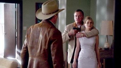 Vegas Season 1 Episode 19 - Past Lives