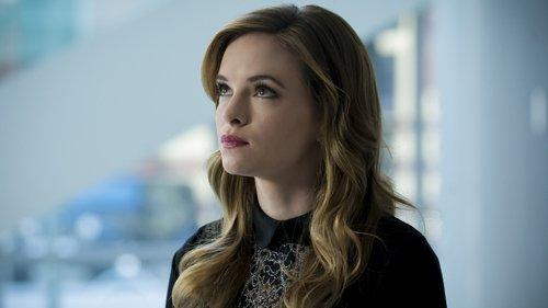 The Flash Season 3 Episode 5 - Monster