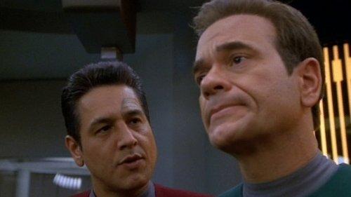 Star Trek: Voyager Season 3 Episode 21 - Before and After