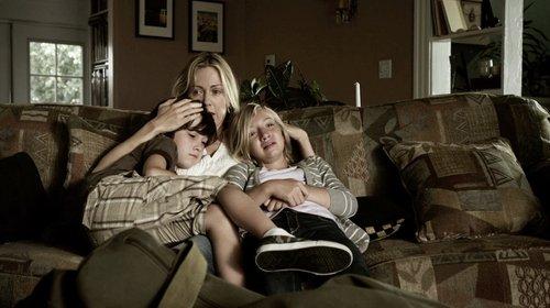 The Walking Dead - Webisodes Season 1 Episode 1 - Torn Apart -TWD