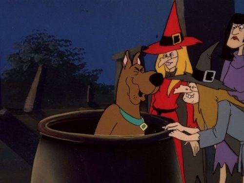 The 13 Ghosts of Scooby-Doo Season 1 Episode 8 - When You Witch Upon a Star