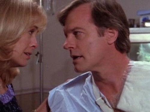 7th Heaven Season 3 Episode 7 - Johnny Get Your Gun