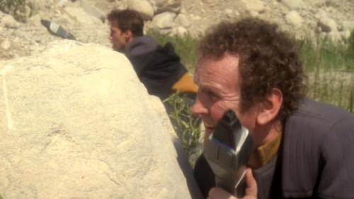 Star Trek: Deep Space Nine Season 6 Episode 2 - Rocks and Shoals