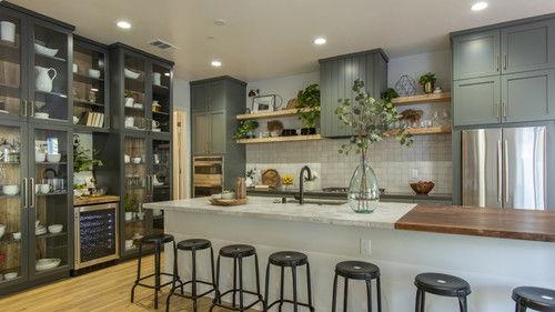 Rock the Block Season 1 Episode 2 - The Kitchens