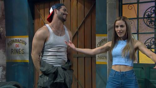 Se rentan cuartos Season 1 Episode 2 - Los extranjeros