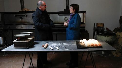 Signs Season 1 Episode 6 - Mes de Libra