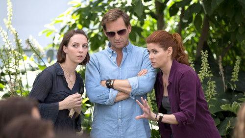 The Mysteries of Laura Season 2 Episode 3 - The Mystery of the Locked Box